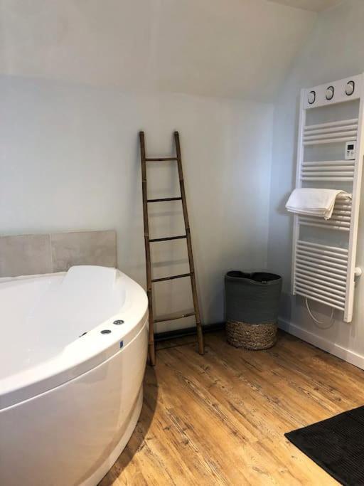 Appartement Au Calme Entre Terre Et Mer. Proche Honfleur Barneville-la-Bertrand 외부 사진